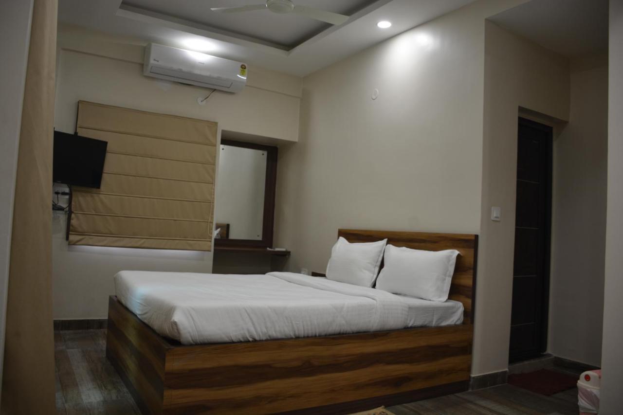 Hotel Royal Residency Kolkata Exterior photo